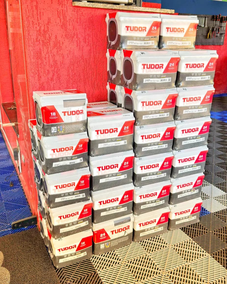 Estoque de Baterias Tudor da Empresa Batersom Ribeirão Preto